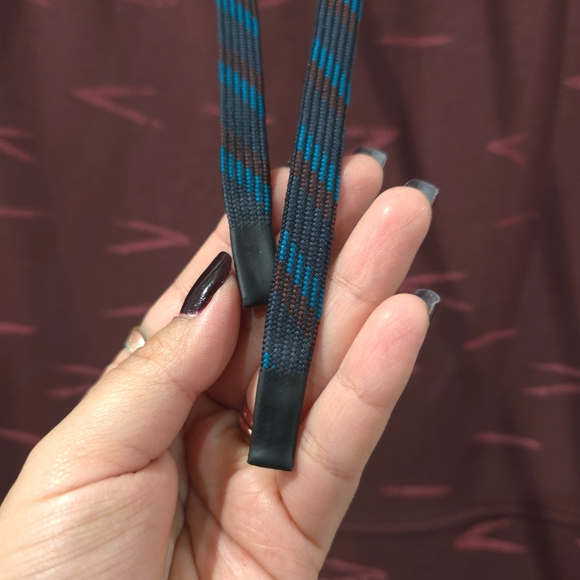 TITLE NINE Manresa Maroon Burgundy Active Hoodie,  Pink Accents, French Terry, S - Picture 3 of 13